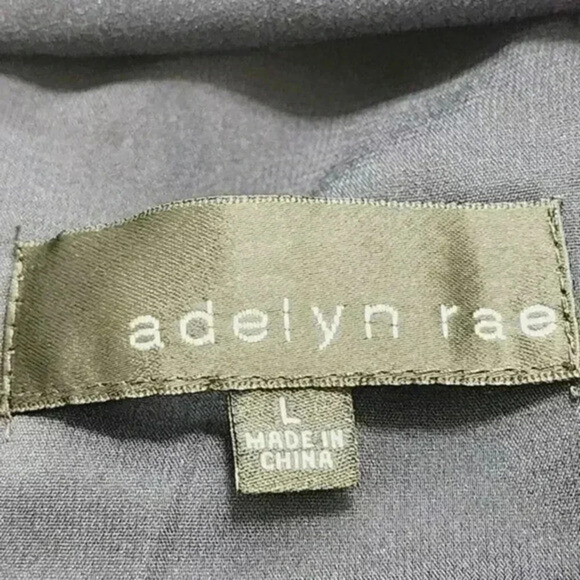 Adelyn rae‎ Cold shoulder navy Blue jumpsuit Size L Ruffle sleeve Front Keyhole - Picture 9 of 11